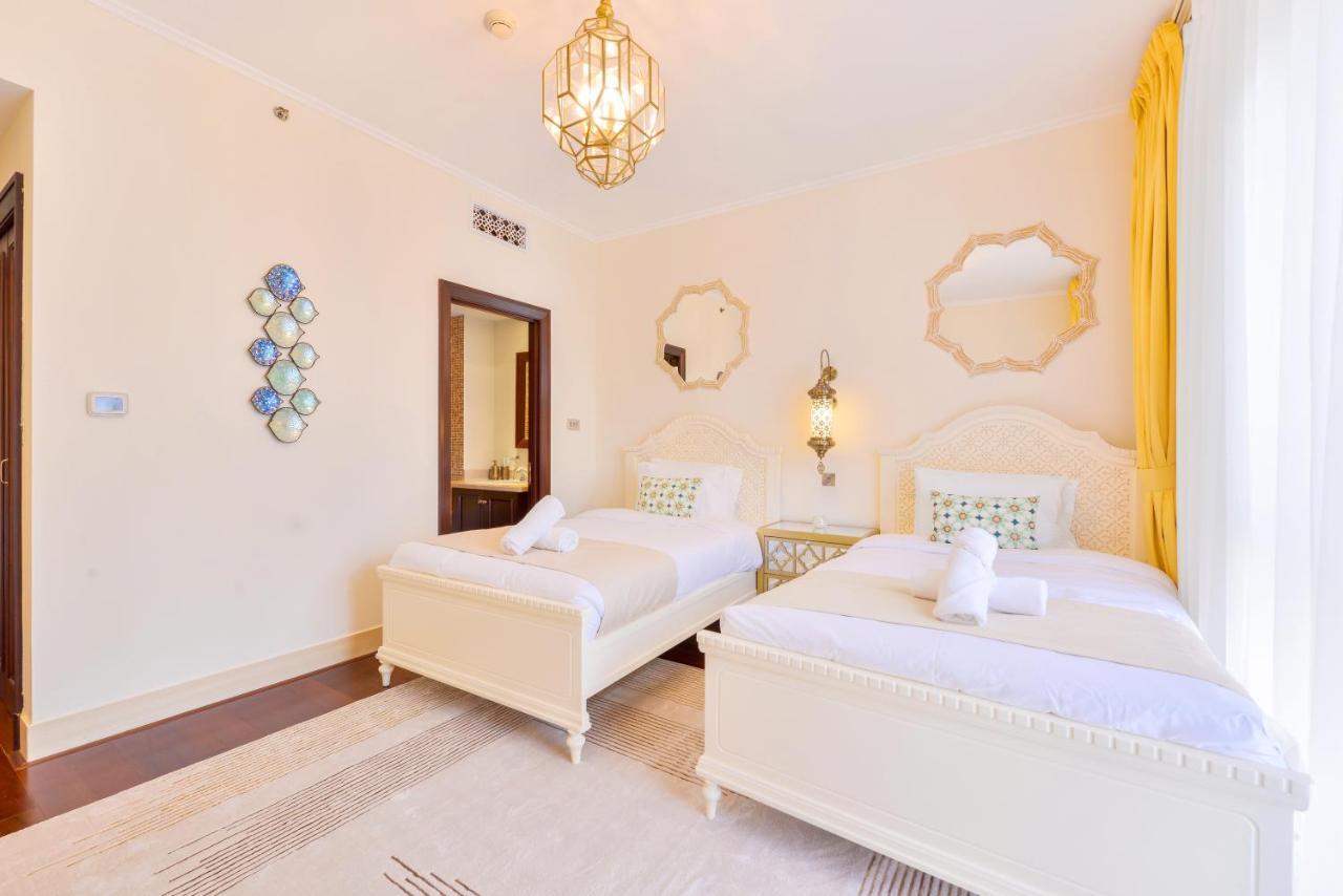 Ultra Luxury Downtown - Full Burj Khalifa View - 5 Min Walk To Dubai Mall! Eksteriør bilde